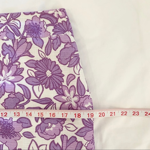 NWOT 2/$10 Ann Taylor skirt lavender white floral - Picture 5 of 6